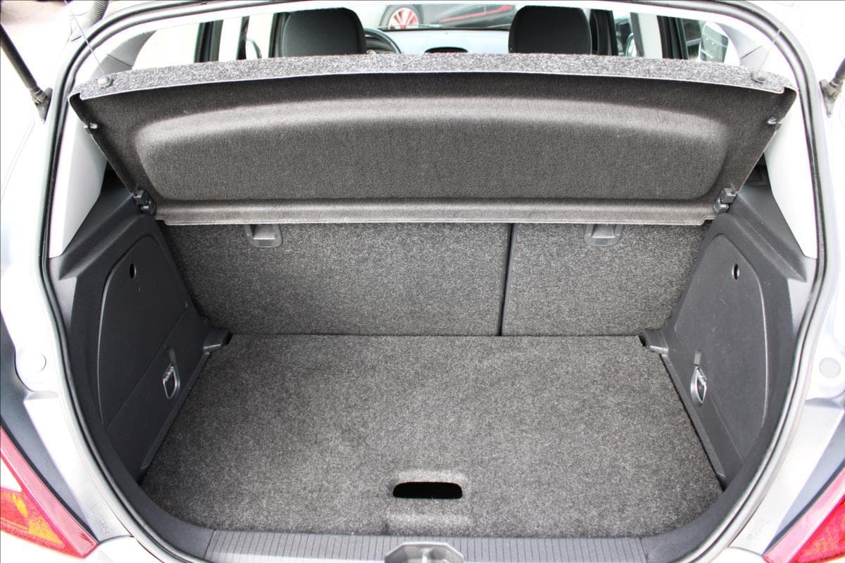 2013 Opel CORSA - 20