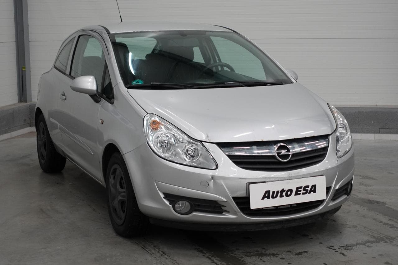Opel Corsa 1.0i hatchback