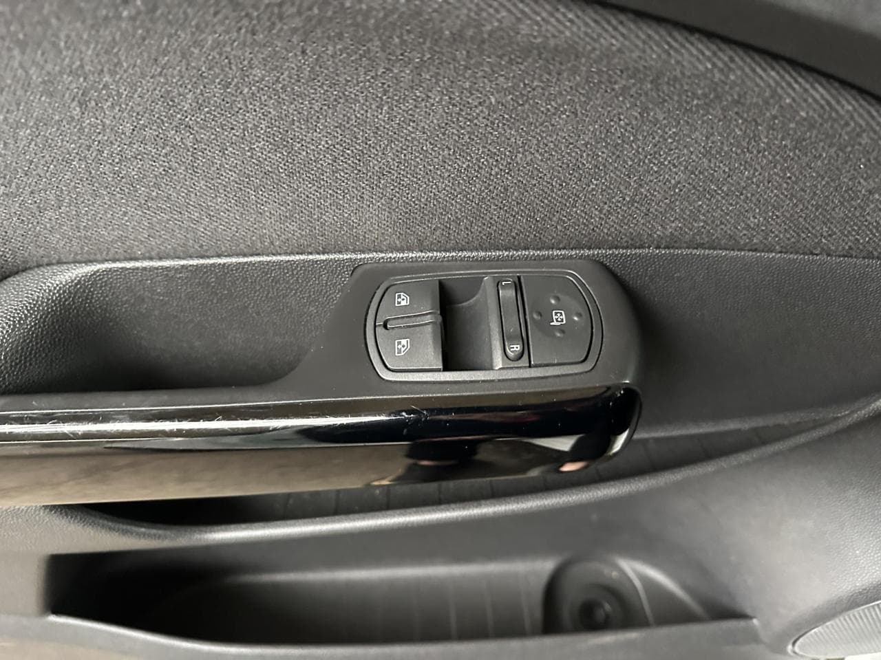 2010 Opel CORSA - 18