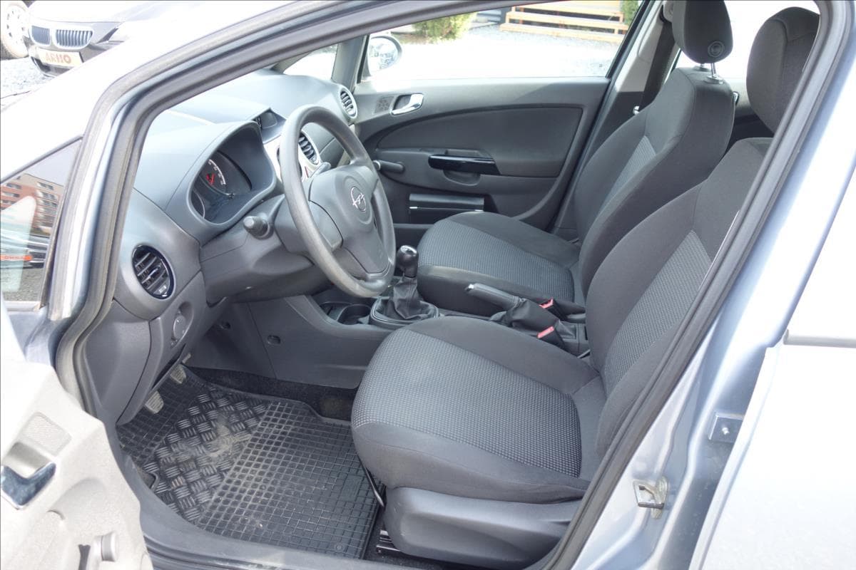 2007 Opel CORSA - 9
