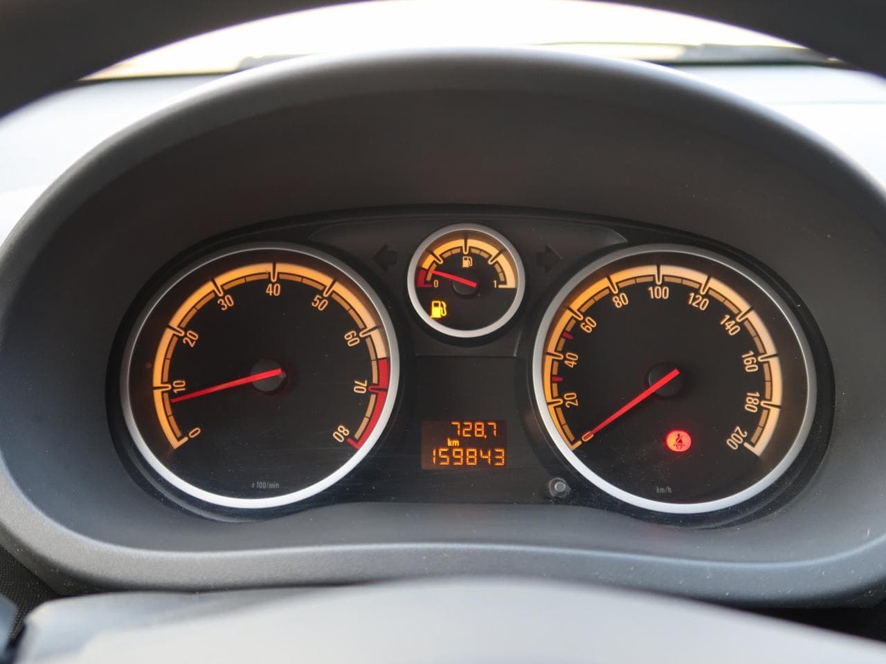 2011 Opel Corsa - 17