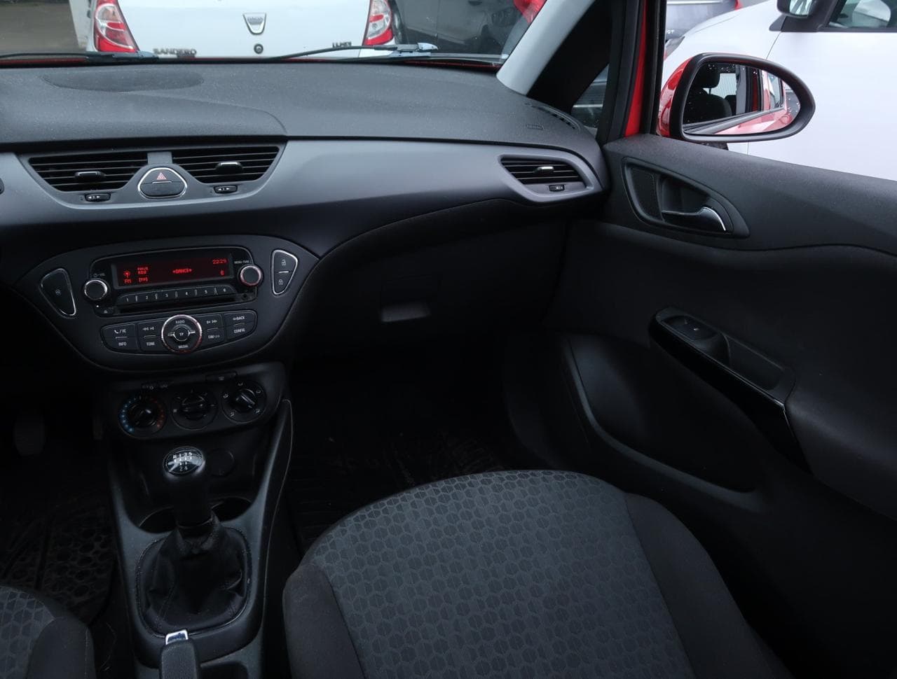 2015 Opel CORSA - 11