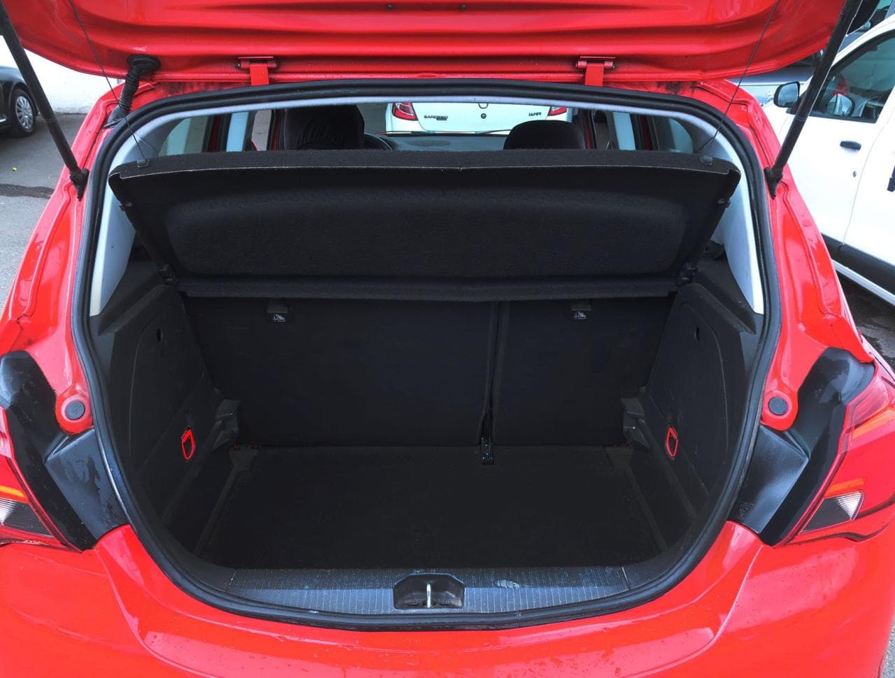 2015 Opel CORSA - 19