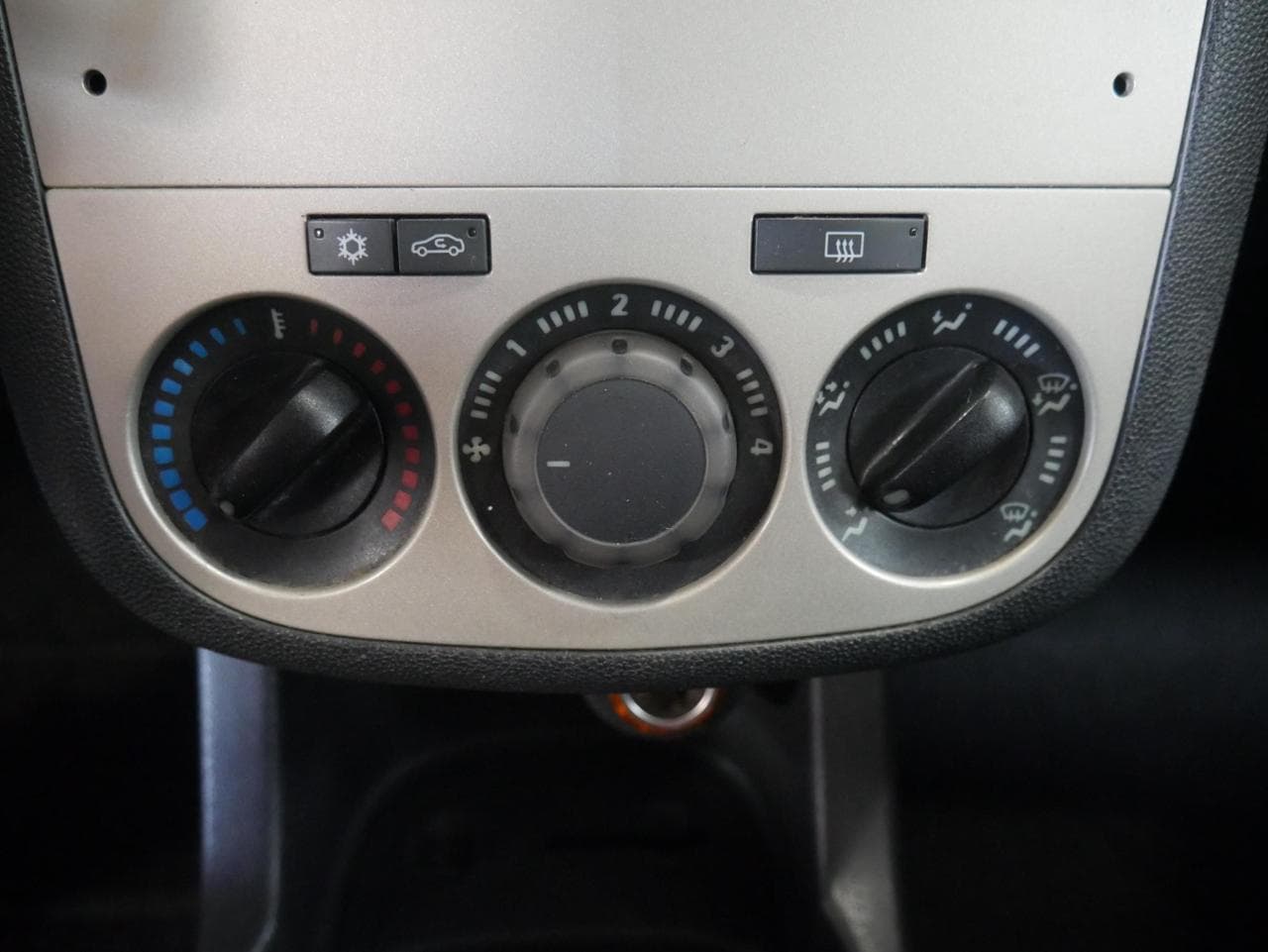2008 Opel CORSA - 19