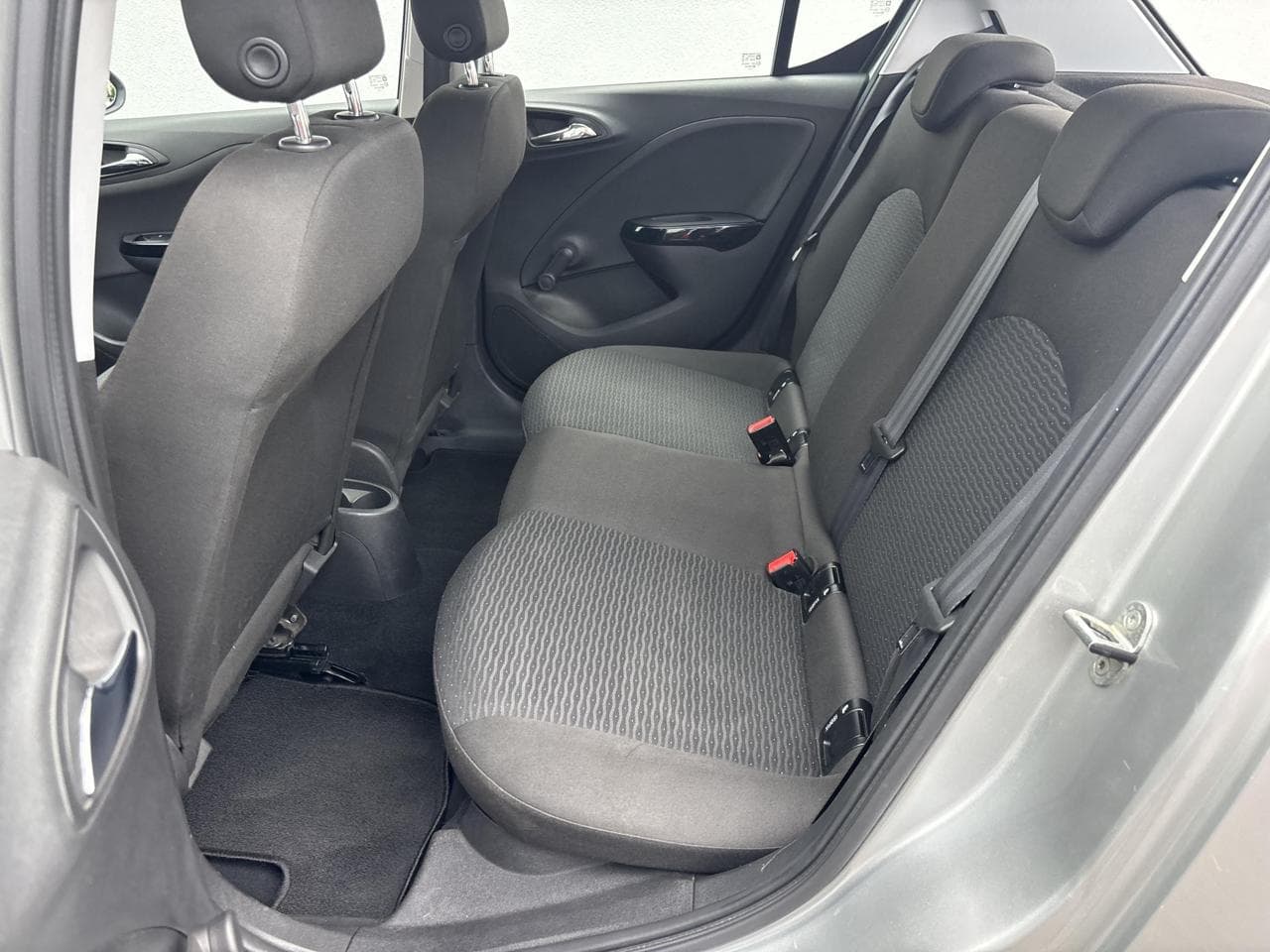 2016 Opel CORSA - 11
