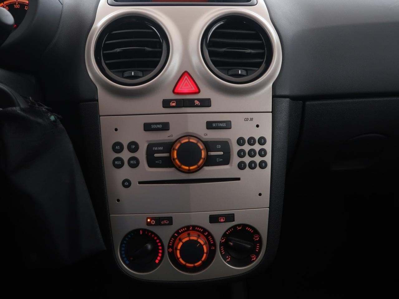 2007 Opel CORSA - 18