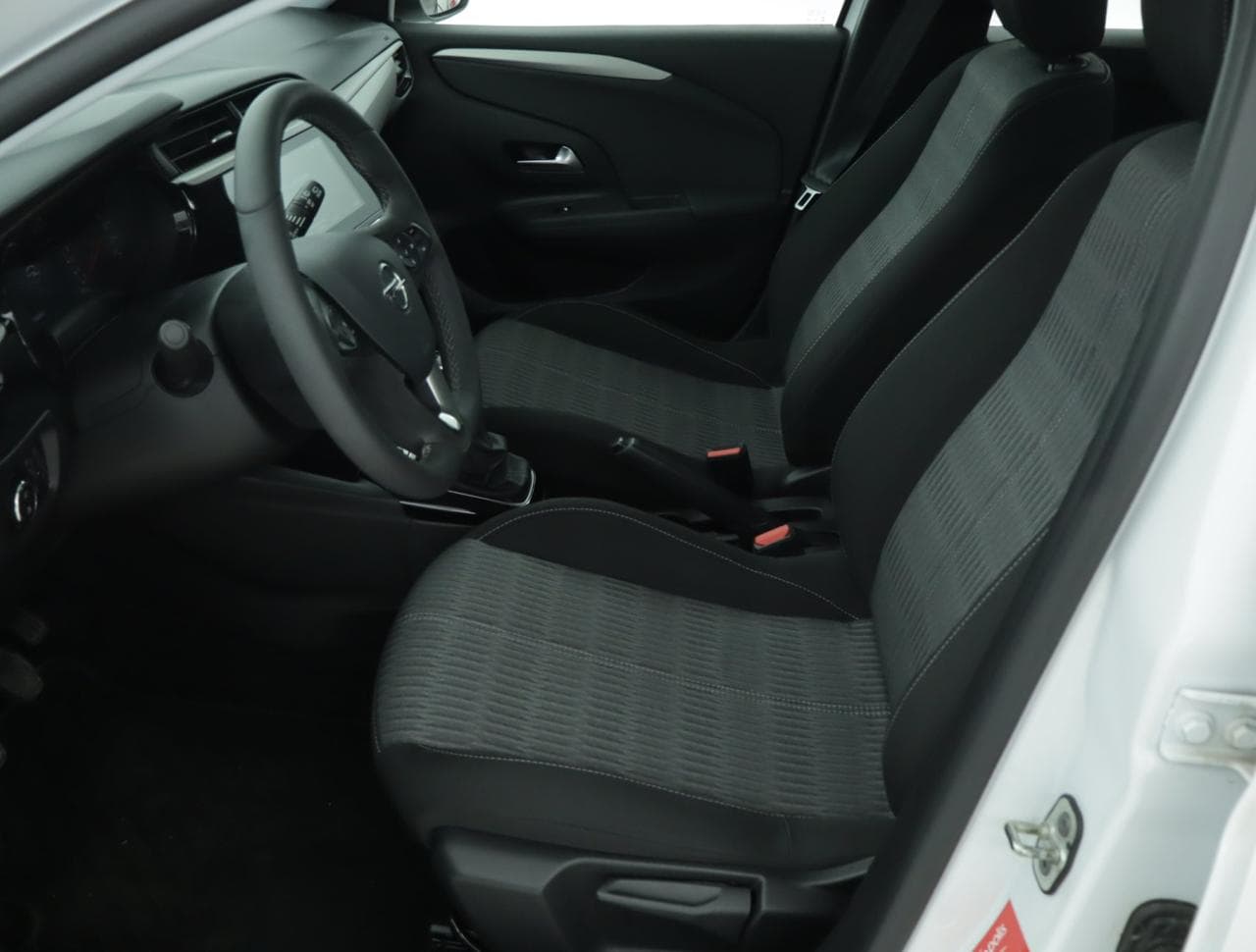 2023 Opel CORSA - 30