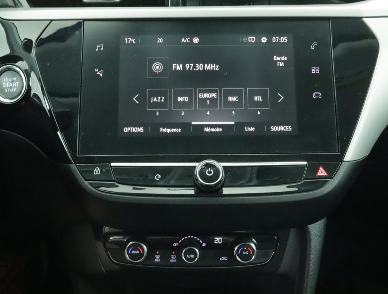 2020 Opel CORSA - 34
