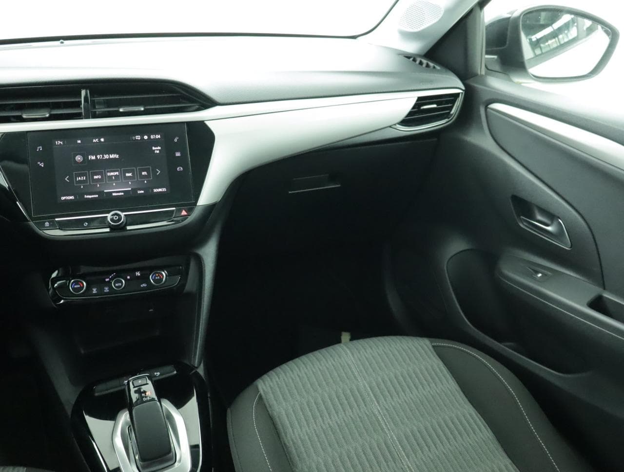 2020 Opel CORSA - 21
