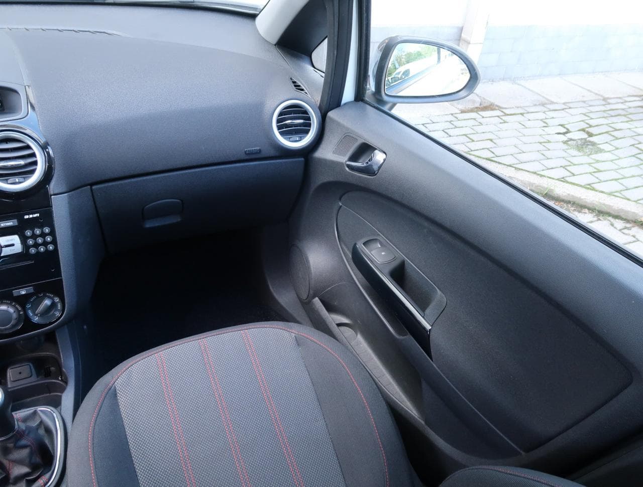 2012 Opel CORSA - 21