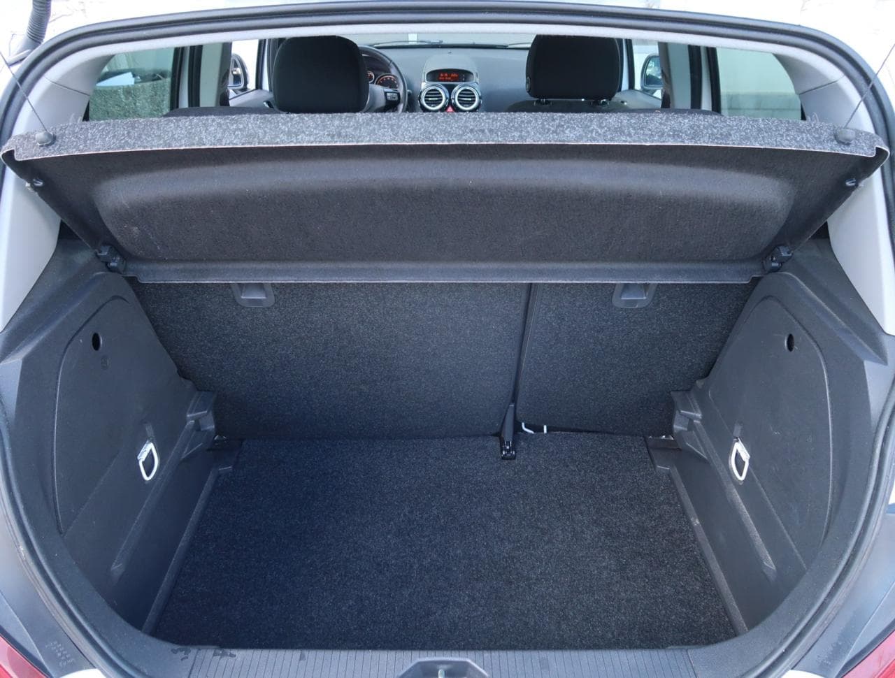 2012 Opel CORSA - 35