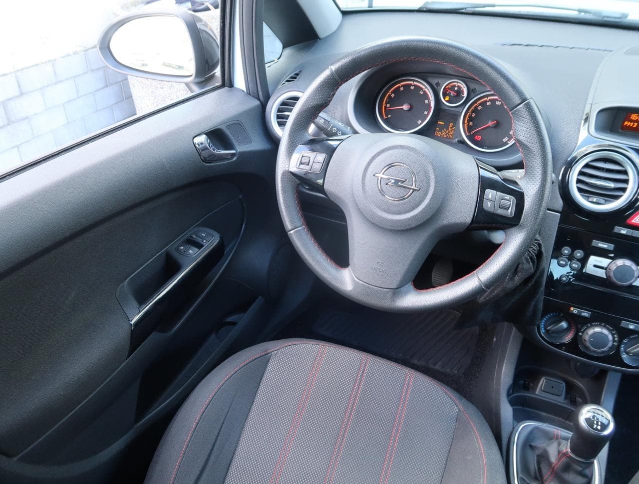 2012 Opel CORSA - 17