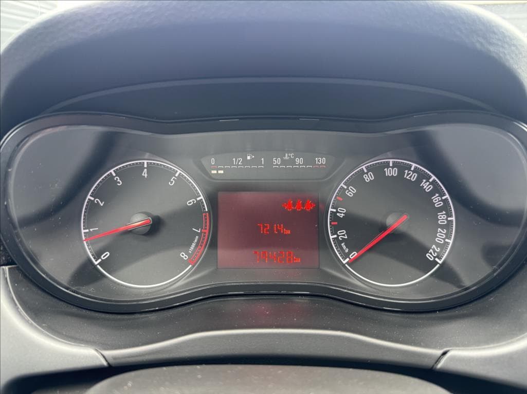 2015 Opel CORSA - 31