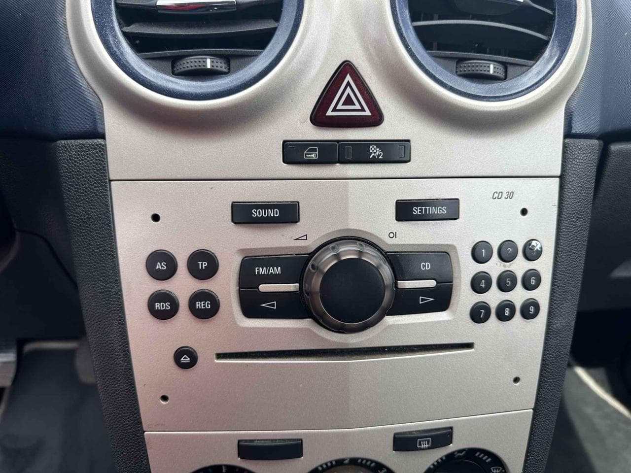 2007 Opel CORSA - 20