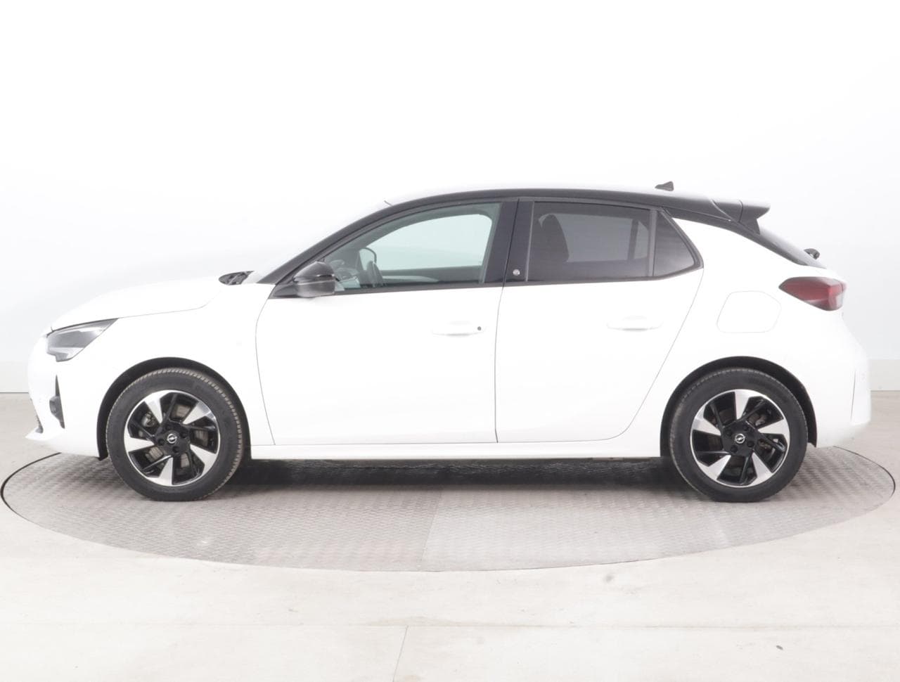 2021 Opel CORSA - 7