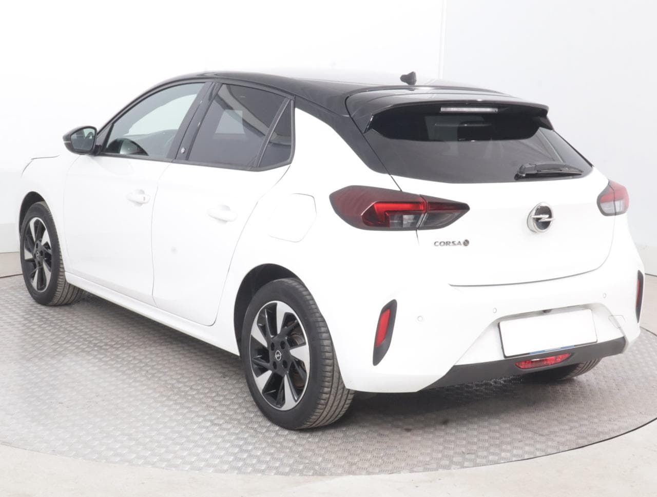 2021 Opel CORSA - 9