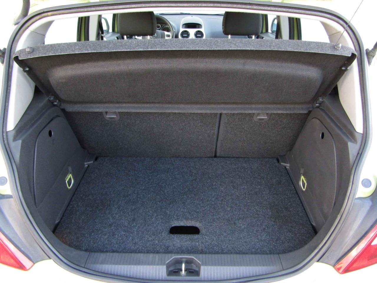 2007 Opel CORSA - 12