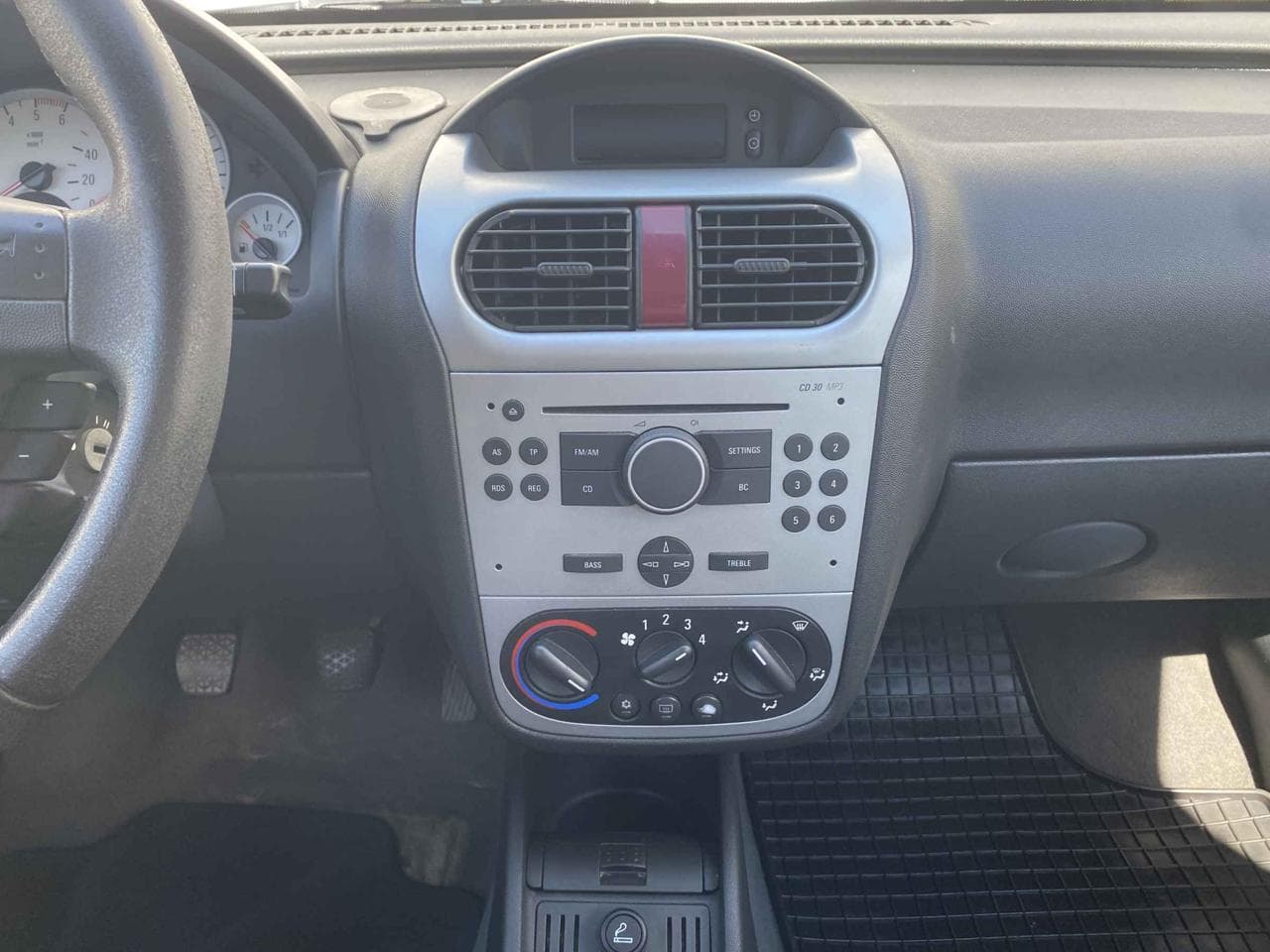 2006 Opel CORSA - 22