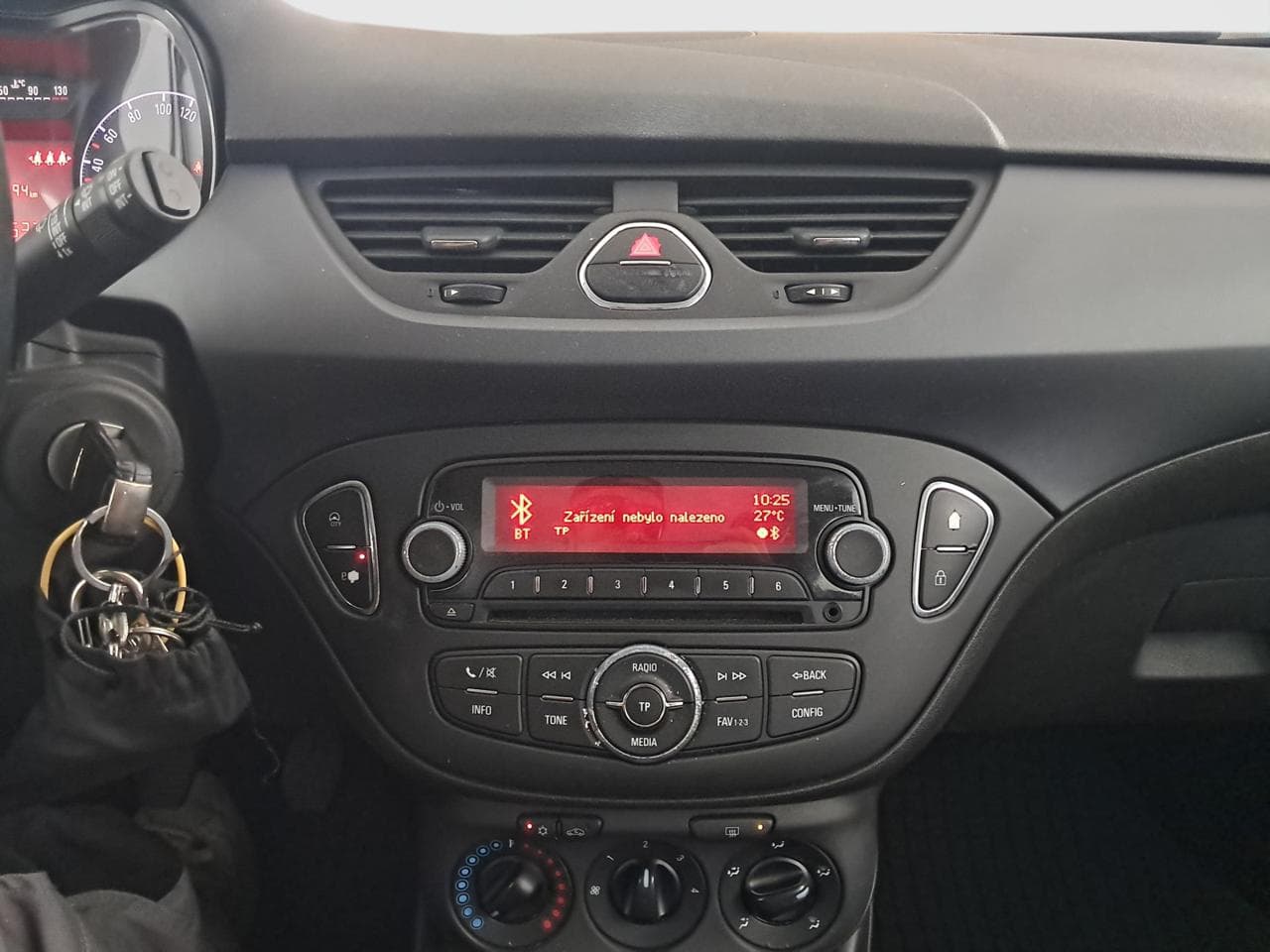 2015 Opel CORSA - 33
