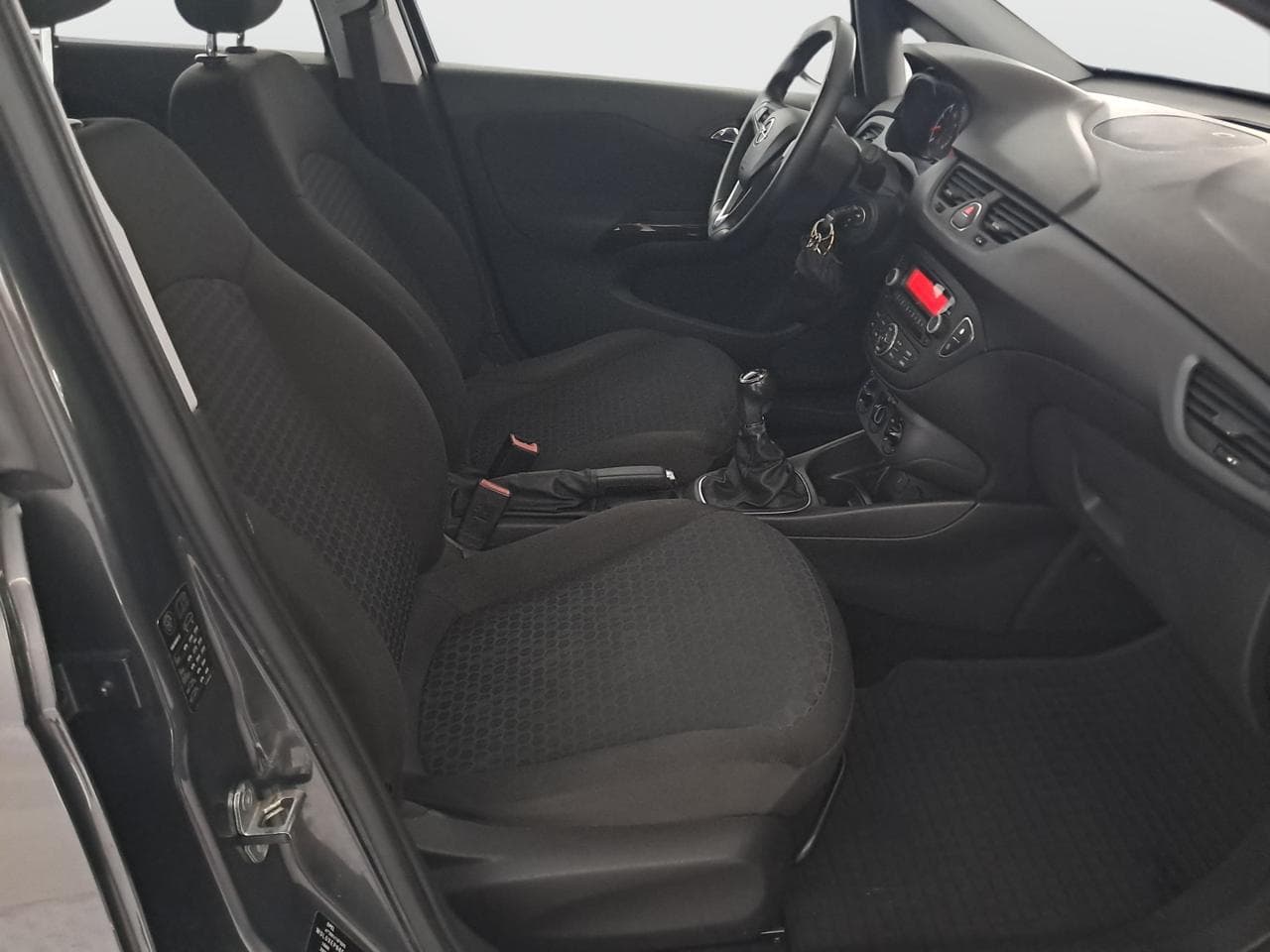 2015 Opel CORSA - 22