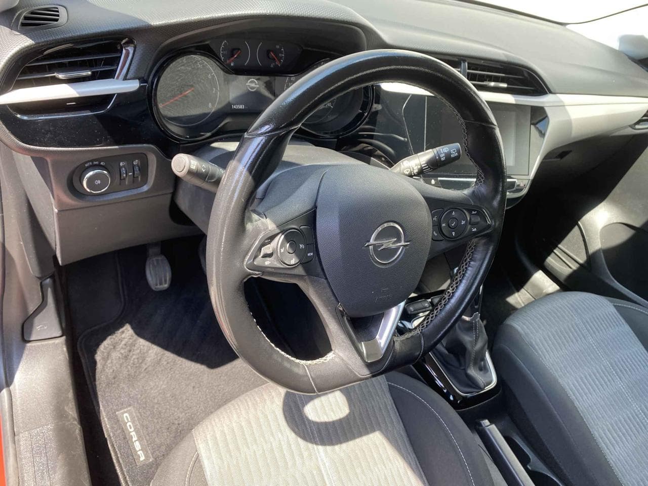 2021 Opel CORSA - 16