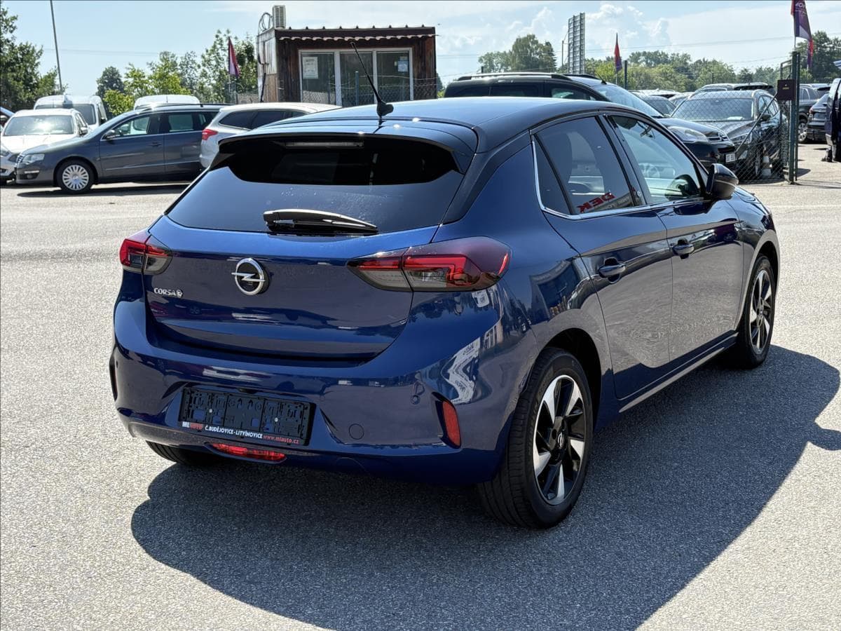 Opel CORSA - 2