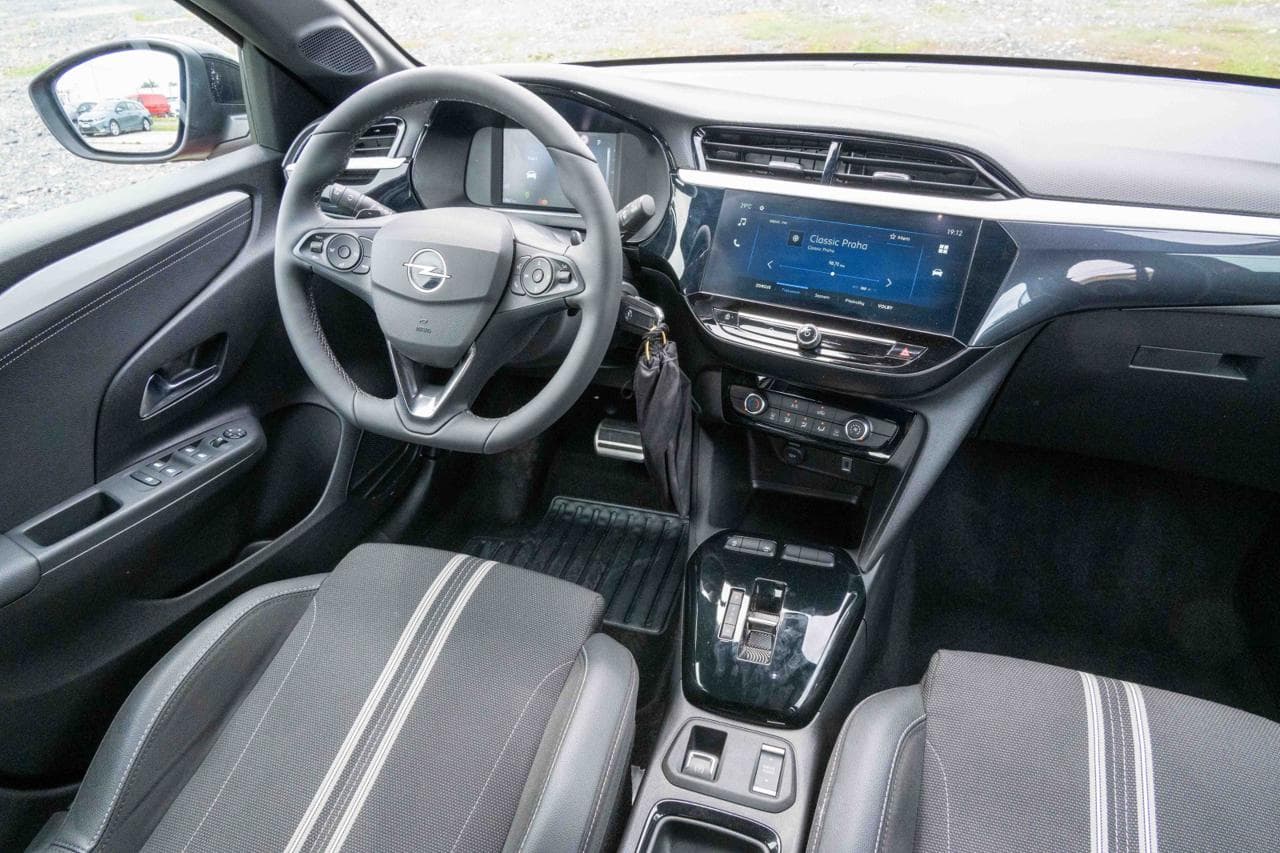 2025 Opel CORSA - 9