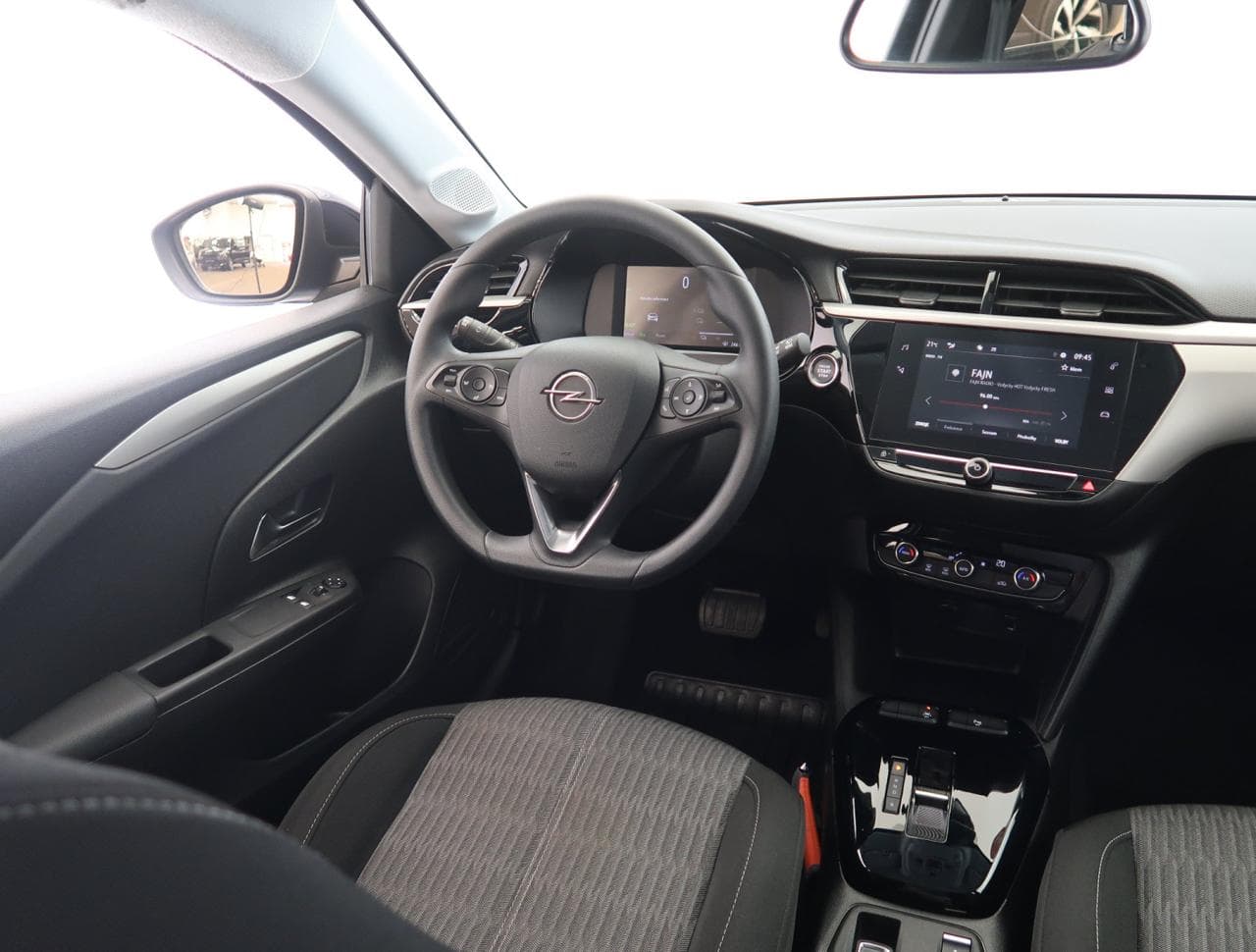 2022 Opel CORSA - 9