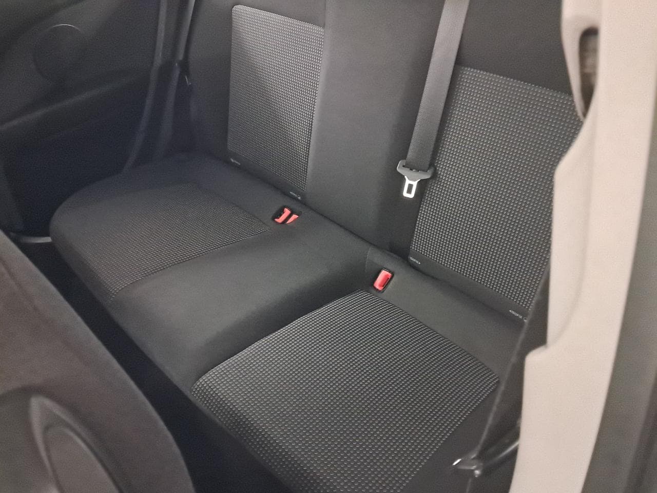 2013 Opel CORSA - 15