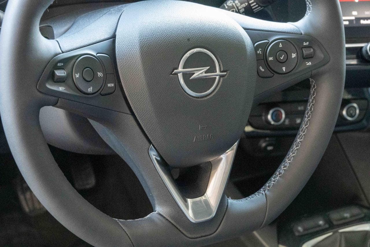 2023 Opel CORSA - 17