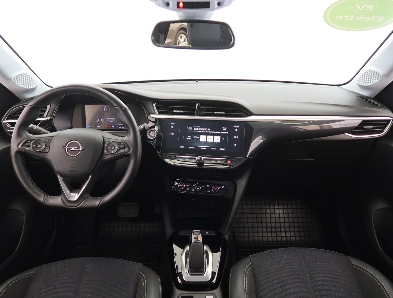 2022 Opel CORSA - 10