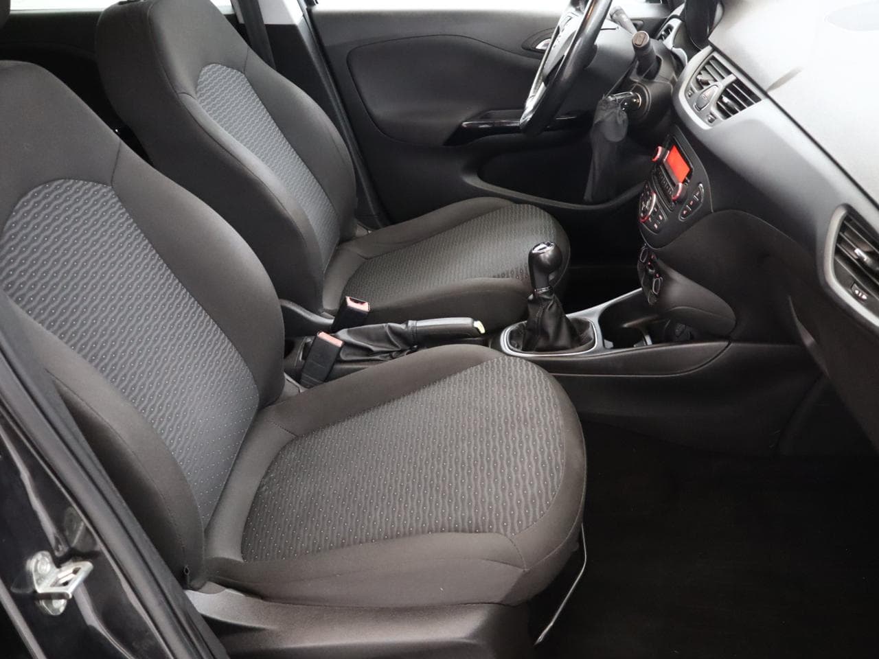 2016 Opel CORSA - 10