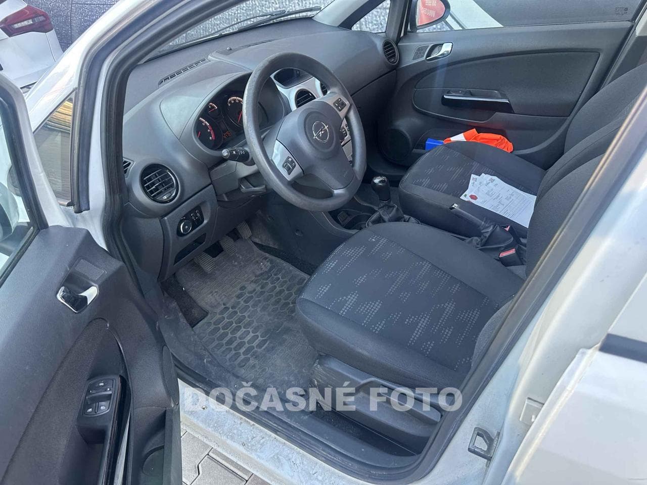 2014 Opel CORSA - 3