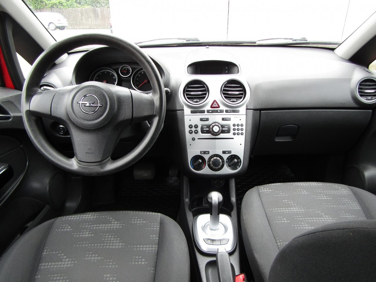 2014 Opel CORSA - 8