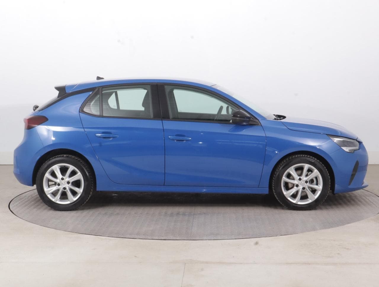 2023 Opel CORSA - 8