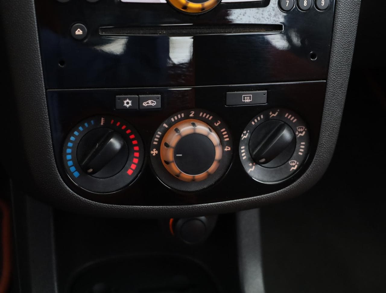 2009 Opel CORSA - 17