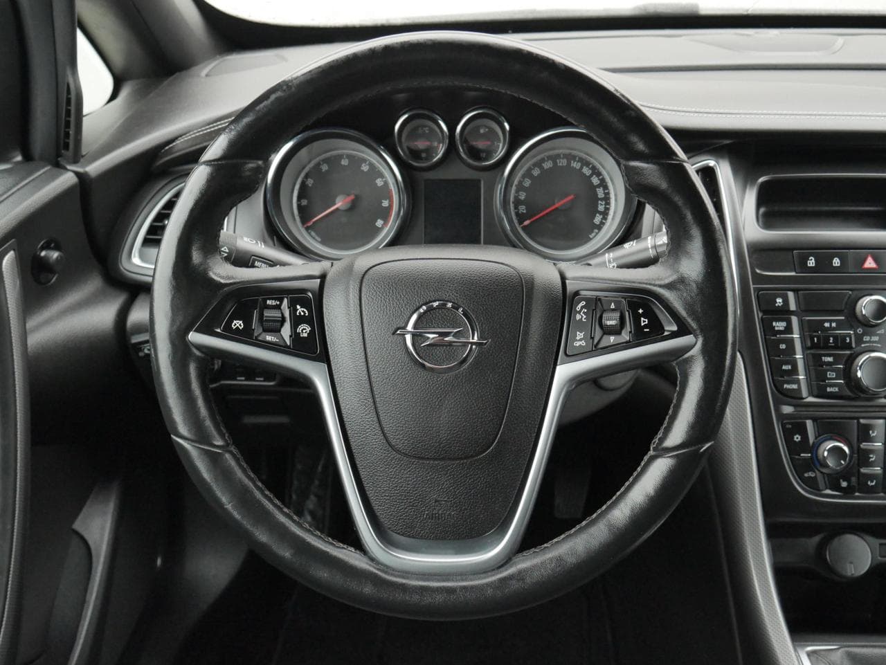 2013 Opel CASCADA - 11