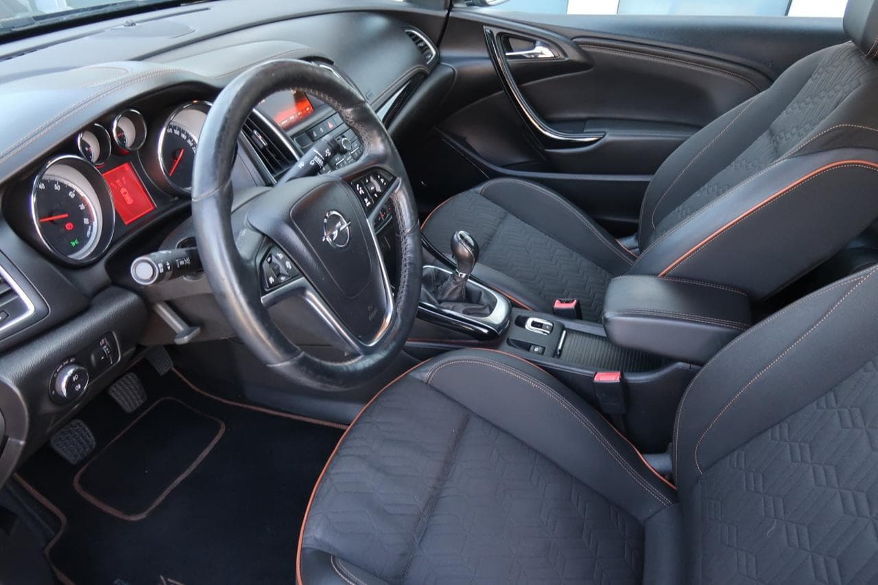 2015 Opel CASCADA - 24