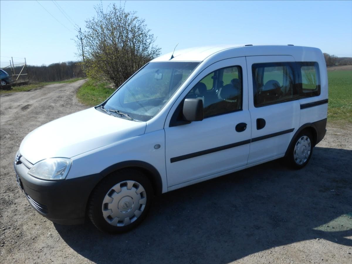 2009 Opel COMBO