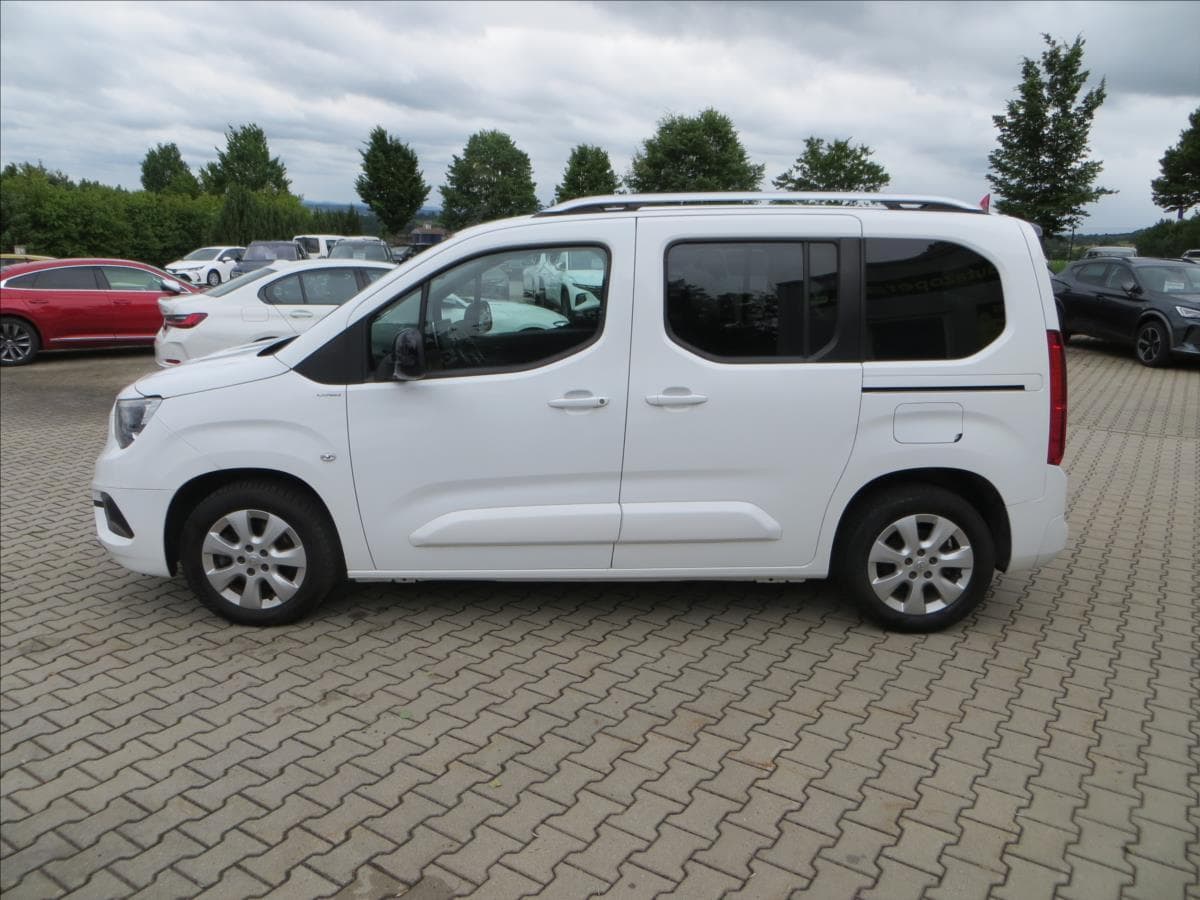 2022 Opel COMBO - 7