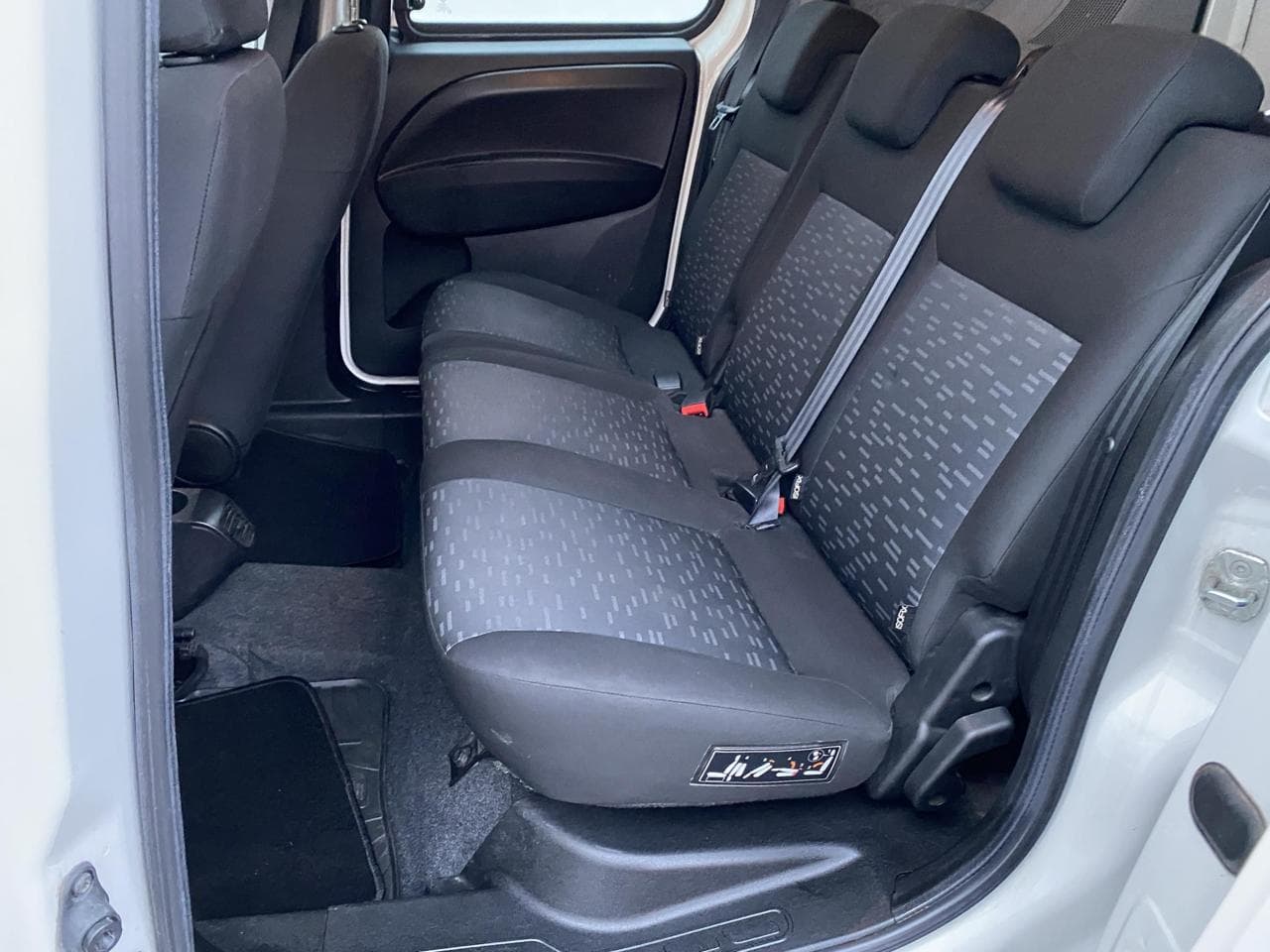 2017 Opel COMBO - 10