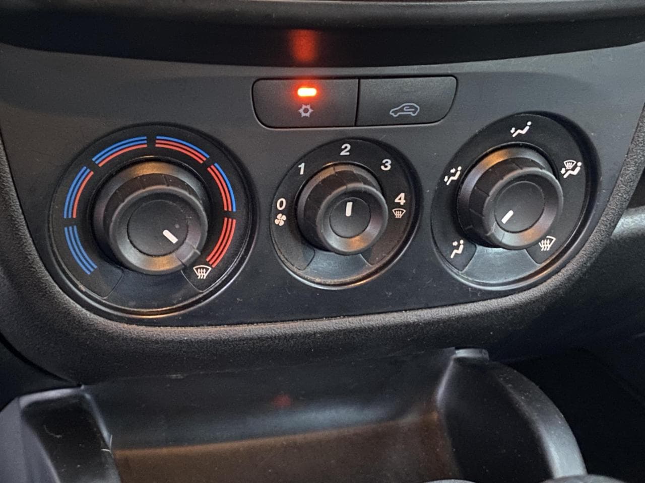 2017 Opel COMBO - 13