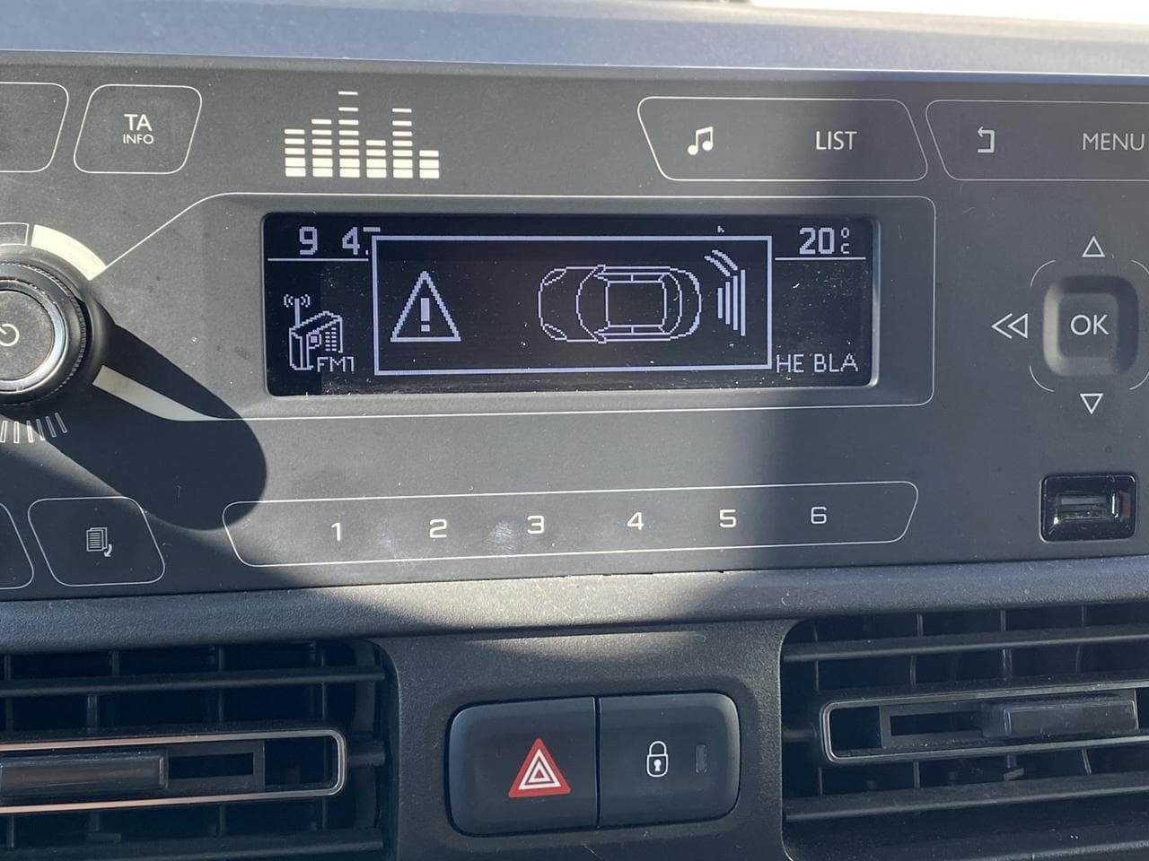 2018 Opel COMBO - 20