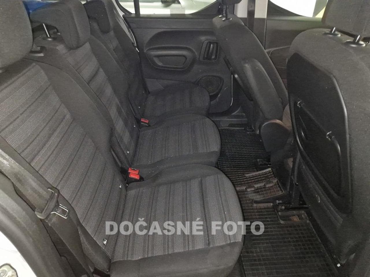 2022 Opel COMBO - 8