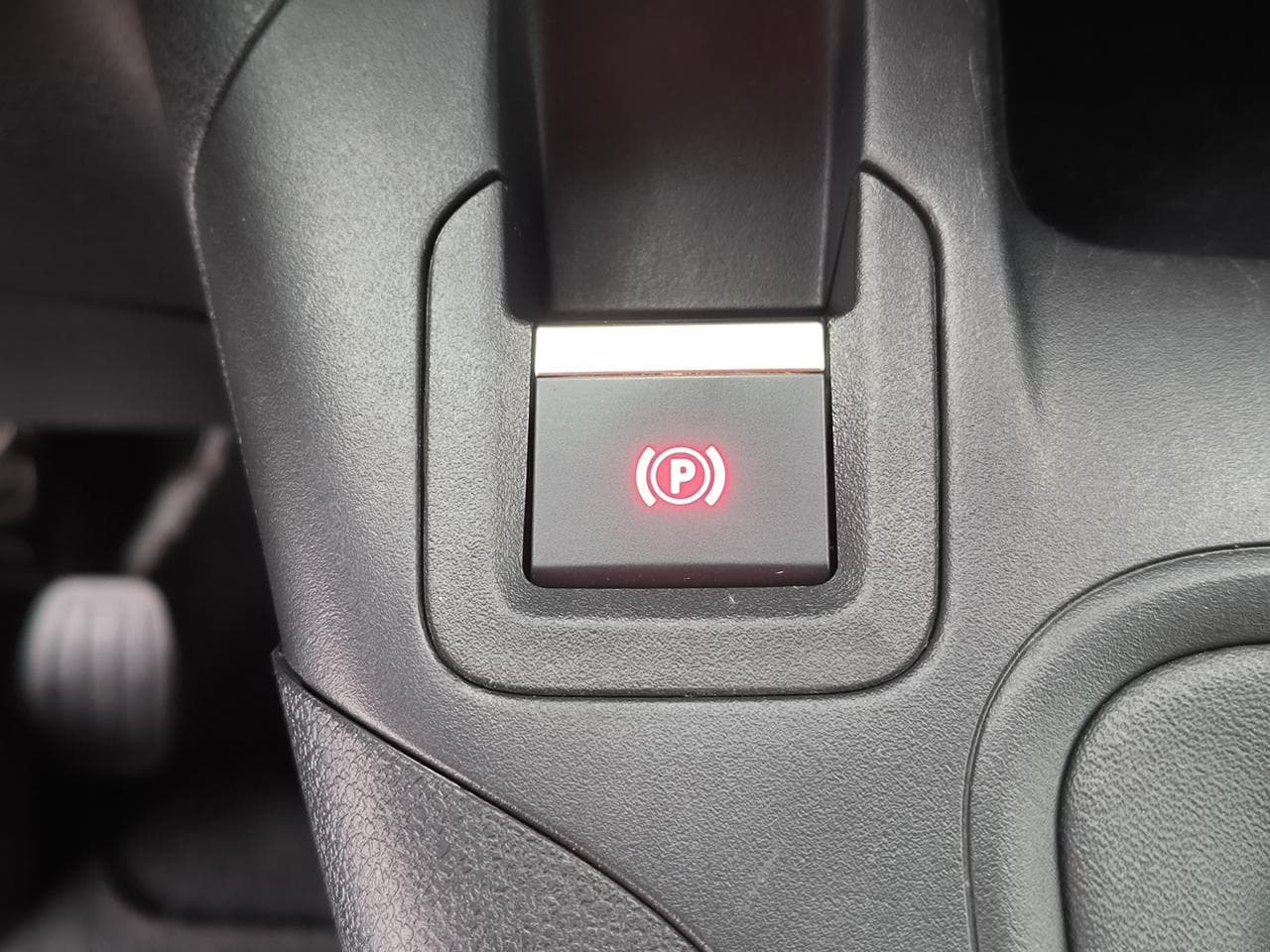 2021 Opel COMBO - 17