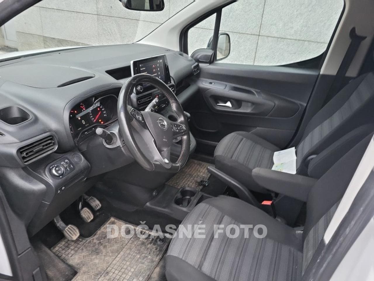 2022 Opel COMBO - 6