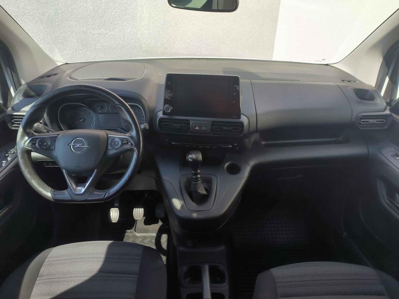 2022 Opel COMBO - 14