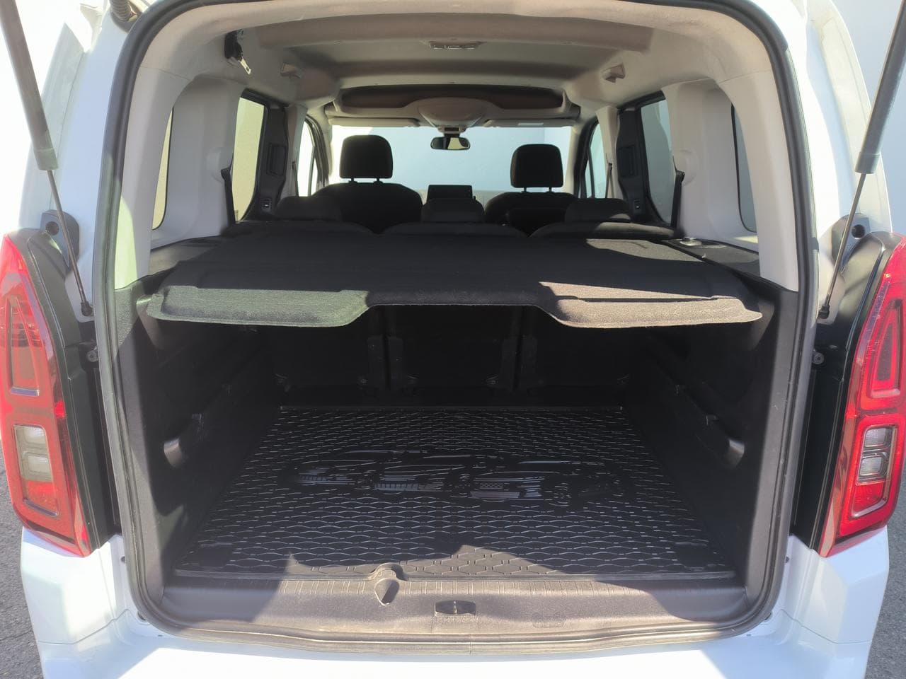 2022 Opel COMBO - 7