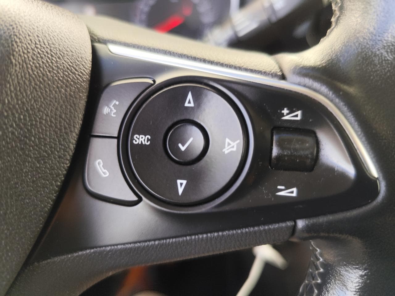 2022 Opel COMBO - 19