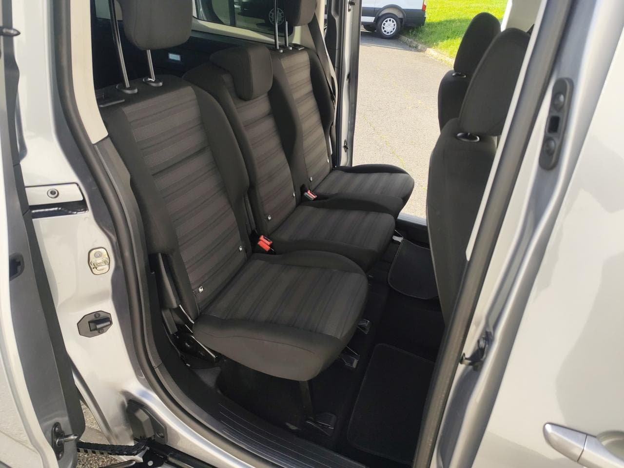 2022 Opel COMBO - 11